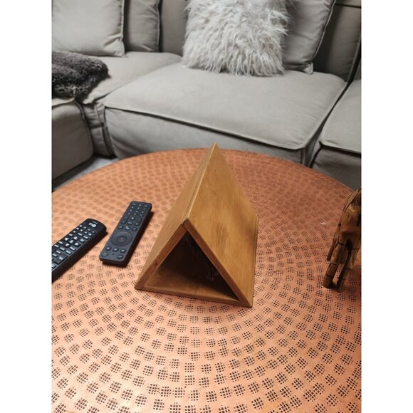 Nightstand book holder- handmade personalization - Picture 7 of 7